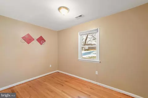 Bedroom - 2772 Lynn St, Frederick, MD 21704 photo 7 of 7