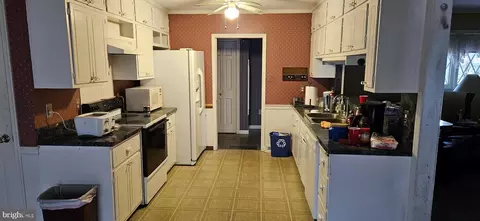 6397 Overbrook Cir, Frederick, MD 21702 photo 3