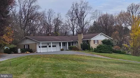 6397 Overbrook Cir, Frederick, MD 21702