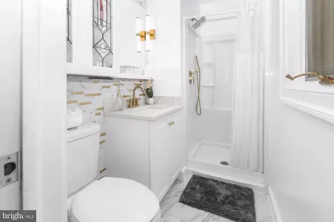 Bath - 5008 Snow Dr, Frederick, MD 21703 photo 3 of 4
