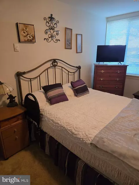 Bedroom - 501 Prospect Blvd #B-6, Frederick, MD 21701 photo 3 of 3