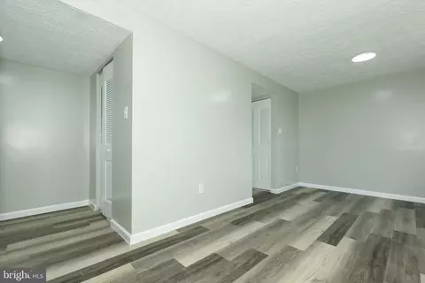 Entry Way - 5750 Charstone Ct, Frederick, MD 21703 photo 6 of 7