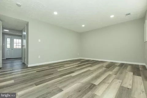 Living - 5750 Charstone Ct, Frederick, MD 21703 photo 1 of 6