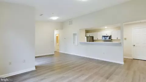 302 Baughmans Ln #K, Frederick, MD 21702 photo 8