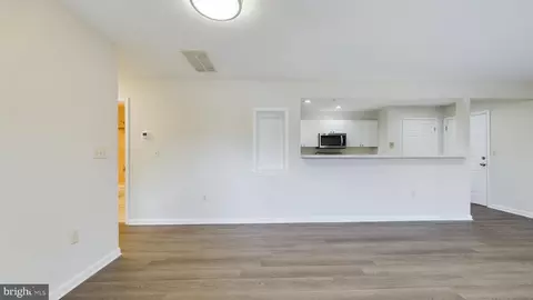 302 Baughmans Ln #D, Frederick, MD 21702 photo 12