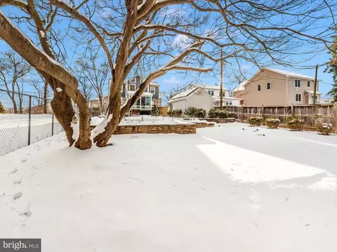 Exterior - 1641 Shookstown Rd, Frederick, MD 21702 photo 11 of 14