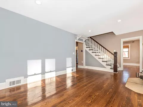 Living - 1641 Shookstown Rd, Frederick, MD 21702 photo 5 of 9