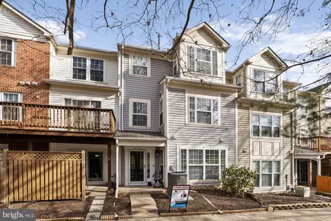 2639 S Everly Dr, Frederick, MD 21701 photo 2