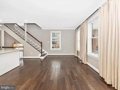 Living - 2 Maxwell Sq, Frederick, MD 21701 photo 3 of 8