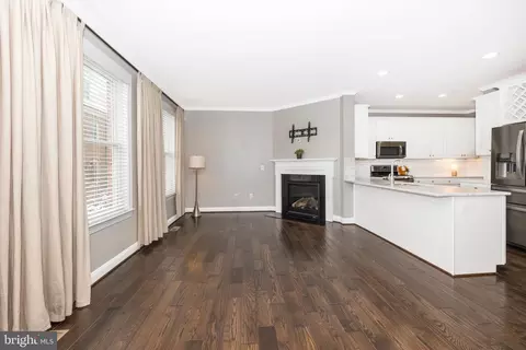 Living - 2 Maxwell Sq, Frederick, MD 21701 photo 1 of 8
