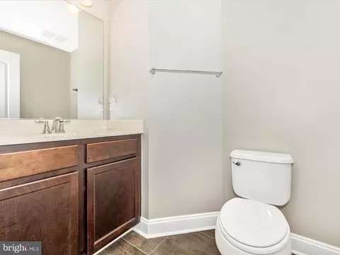 Bath - 2 Maxwell Sq, Frederick, MD 21701 photo 5 of 5
