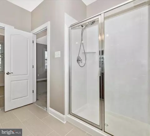 Entry Way - 2 Maxwell Sq, Frederick, MD 21701 photo 5 of 7