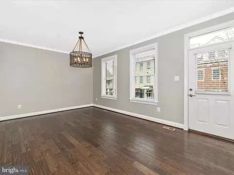 Living - 2 Maxwell Sq, Frederick, MD 21701 photo 5 of 8