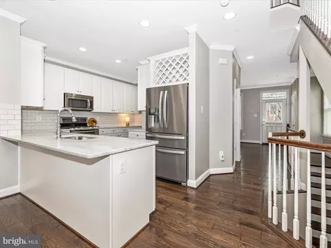Kitchen - 2 Maxwell Sq, Frederick, MD 21701 photo 2 of 4