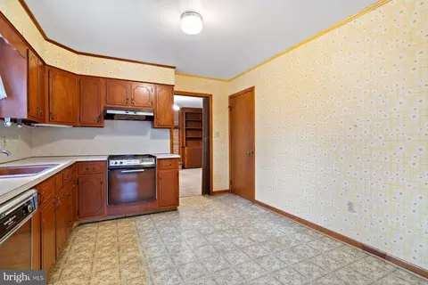 Kitchen - 5811 Meadow Dr, Frederick, MD 21702 photo 1 of 3