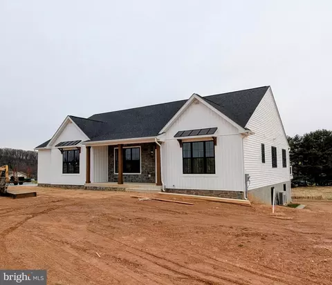 14925 New Windsor Rd, New Windsor, MD 21776