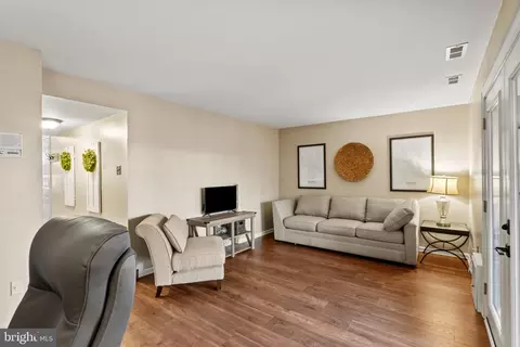 8024 Hollow Reed Ct, Frederick, MD 21701 photo 6