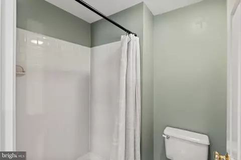 8024 Hollow Reed Ct, Frederick, MD 21701 photo 17