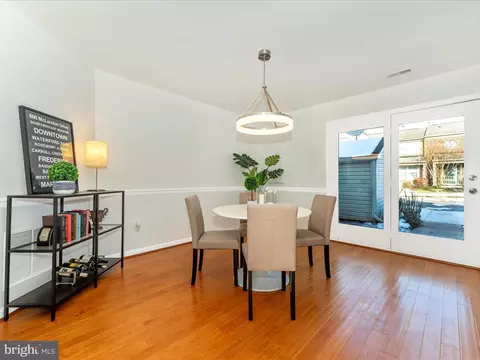 Dining - 800 Mclendon Dr, Frederick, MD 21702 photo 2 of 4