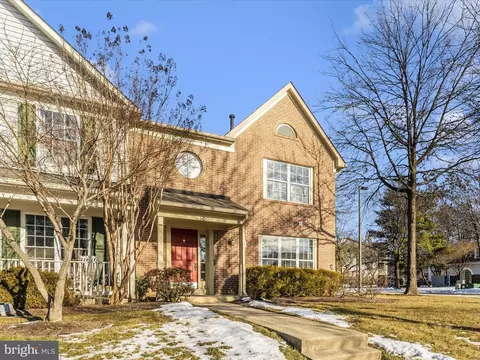 Exterior - 800 Mclendon Dr, Frederick, MD 21702 photo 3 of 7