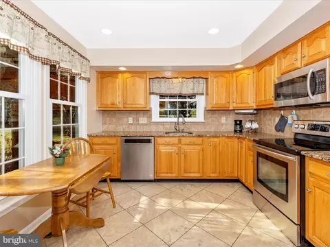 Kitchen - 2207 Banner Hill Rd, Frederick, MD 21702 photo 2 of 5