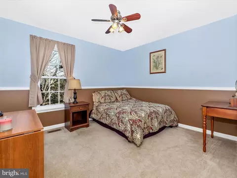 Bedroom - 2207 Banner Hill Rd, Frederick, MD 21702 photo 5 of 9