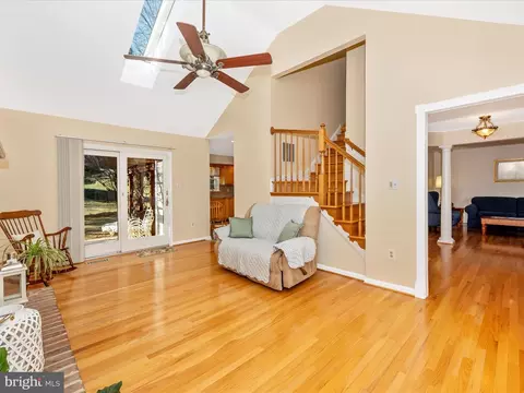 Living - 2207 Banner Hill Rd, Frederick, MD 21702 photo 5 of 5