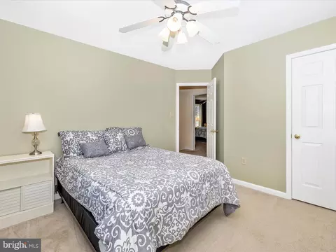 Bedroom - 2207 Banner Hill Rd, Frederick, MD 21702 photo 8 of 9