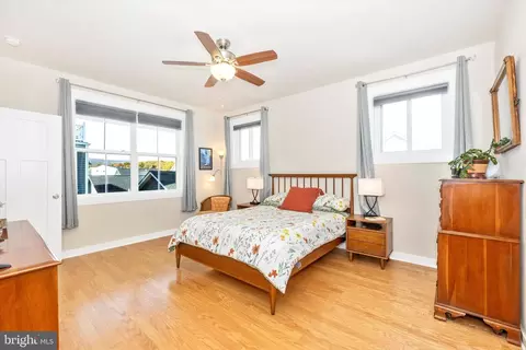 Bedroom - 1201 Marsalis Pl, Frederick, MD 21702 photo 3 of 6