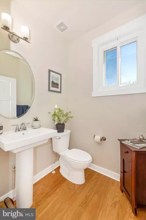 Bath - 1201 Marsalis Pl, Frederick, MD 21702 photo 1 of 3