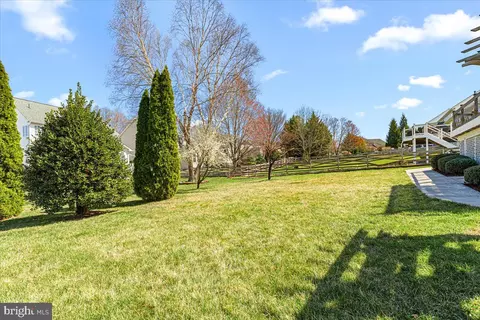 Exterior - 3816 Kendall Dr, Frederick, MD 21704 photo 12 of 23