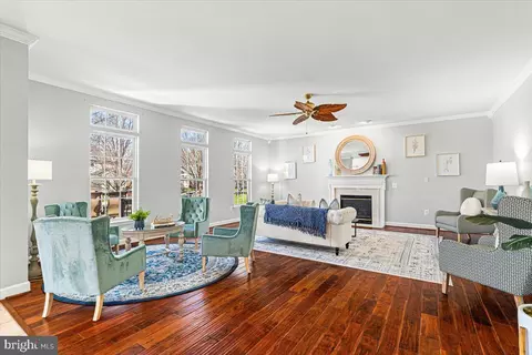 Living - 3816 Kendall Dr, Frederick, MD 21704 photo 2 of 4
