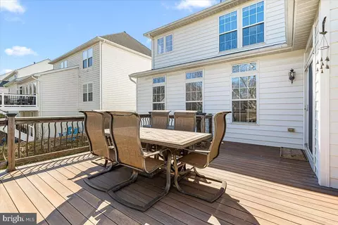 Exterior - 3816 Kendall Dr, Frederick, MD 21704 photo 5 of 23