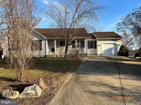 4 Stoney Mine Ct, Thurmont, MD 21788