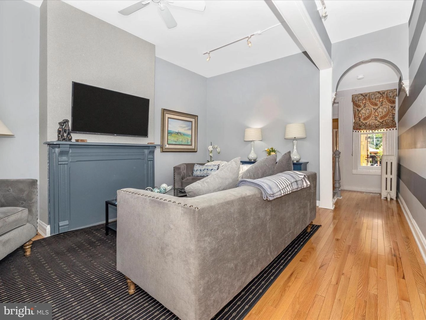 Entry Way - 8 E Church St, Frederick, MD 21701 photo 2 of 5