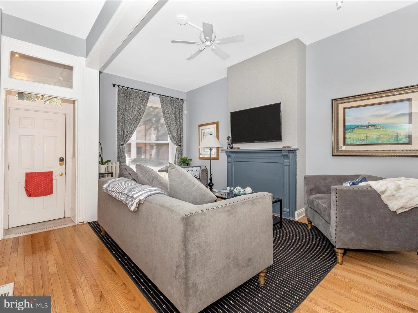 Entry Way - 8 E Church St, Frederick, MD 21701 photo 3 of 5