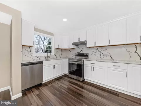 Kitchen - 1381 Fox Run Ct, Frederick, MD 21703 photo 1 of 4