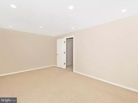 162 Midsummer Dr, Frederick, MD 21702 photo 39