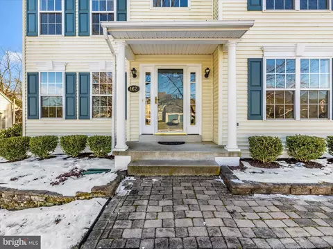 162 Midsummer Dr, Frederick, MD 21702 photo 4
