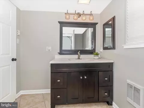 4328 Dover Dr, Frederick, MD 21703 photo 34