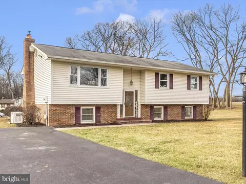 4328 Dover Dr, Frederick, MD 21703 photo 35