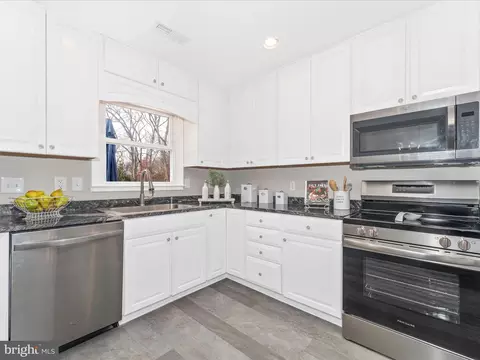 4328 Dover Dr, Frederick, MD 21703 photo 15