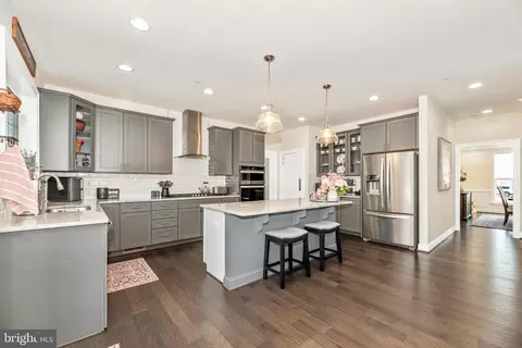 Kitchen - 6555 Saxony Ct, Frederick, MD 21701 photo 4 of 10