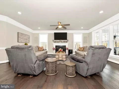 Living - 6555 Saxony Ct, Frederick, MD 21701 photo 1 of 3