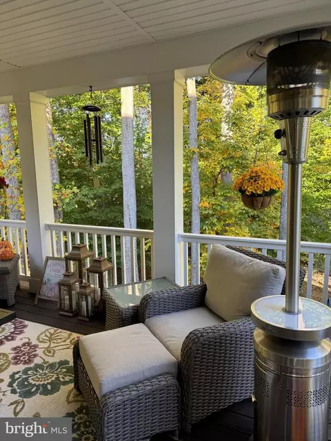 Exterior - 6555 Saxony Ct, Frederick, MD 21701 photo 16 of 17