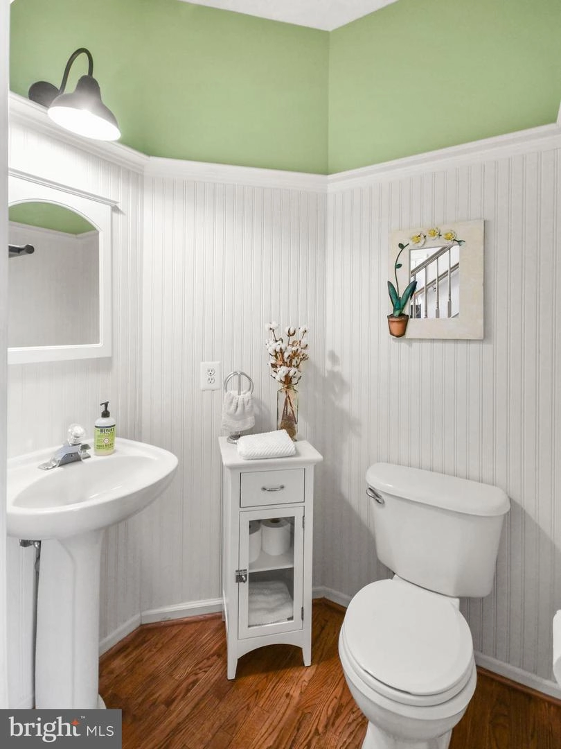 Bath - 5080 Reigate Ct, Frederick, MD 21703 photo 1 of 4