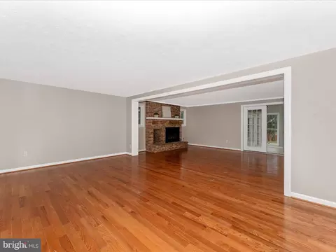 7098 Limestone Ln, Middletown, MD 21769 photo 5