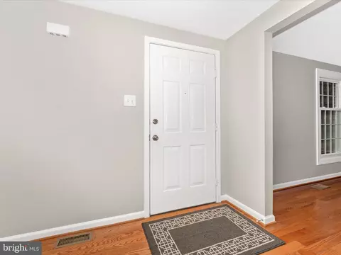 7098 Limestone Ln, Middletown, MD 21769 photo 3