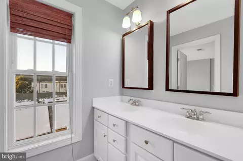 Bath - 9428 Dunraven St, Frederick, MD 21704 photo 1 of 4