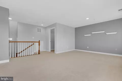 Living - 9428 Dunraven St, Frederick, MD 21704 photo 4 of 6